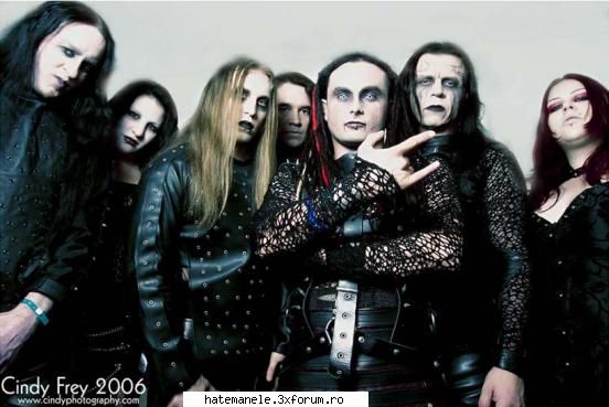 cradle filth scris:este printre putzinelle formatzii care canta rock adevarat &nbsp; astia canta
