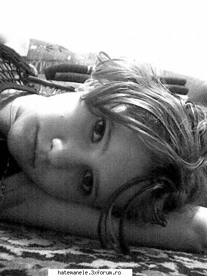 poze ;)) mumoasa geaca ... ioti`ma shi mene din nou
