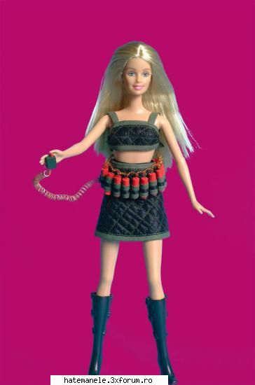 Poze haioase =)) - Barbie sinucigasa - Sa vb despre tot si toate